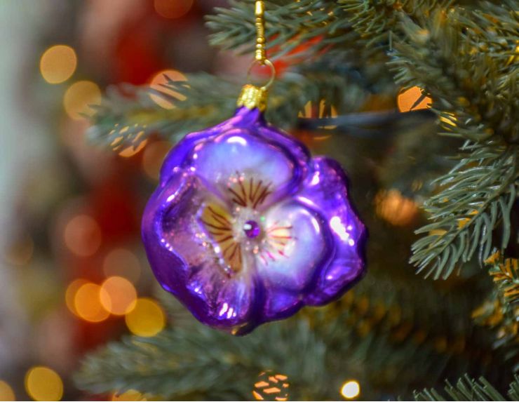 Suspension fleur pensée mauve verre soufflé D7cm