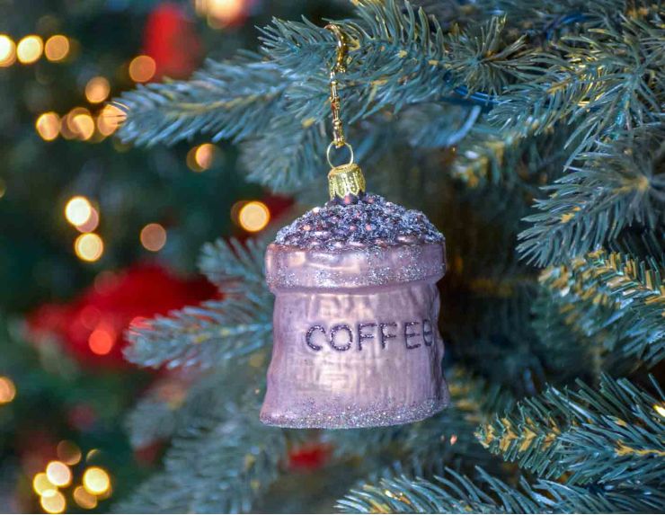 Suspension de Noël originale sac de café en verre soufflé, décoré à la main. Décoration pour sapin de Noël. Hauteur : 8cm