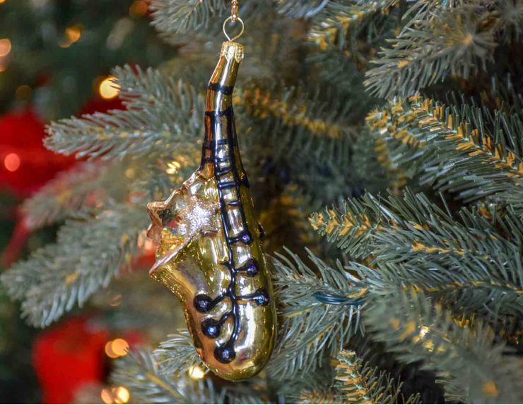 Boule de Noël originale saxophone doré en verre soufflé. 

Hauteur : 14cm