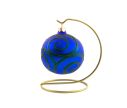 Voir la slide Boule de Noël en verre soufflé et décorée à la main, boule en verre bleu roi avec décor spirales vertes en paillettes