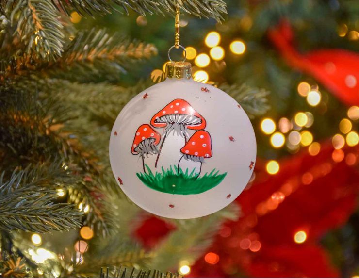 Boule de Noël blanche champignons D8cm