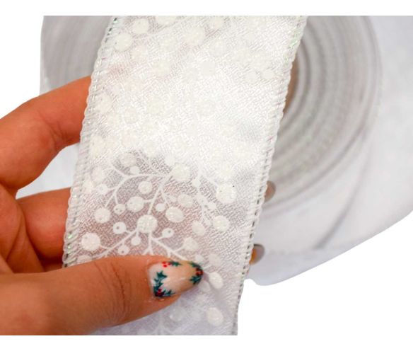 Ruban Noël organza blanc motif branches givrées baies irisées lisière fil de fer 7cm 9 mètres