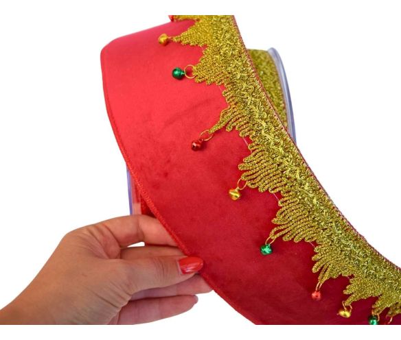 Large Ruban de Noël rouge avec galon doré, petites clochettes colorées et fil métallique – longueur 4,5 mètres.