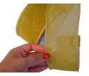 See slide Ruban en lurex doré scintillant. Largeur 7cm, longueur 9m. Parfait pour une décoration lumineuse et festive. Bords métalliques.