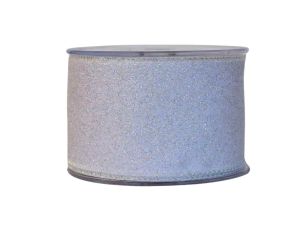 Ruban blanc effet irisé scintillant, bordure renforcée. Largeur 7cm, longueur 9m.