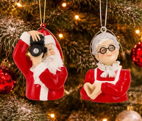 Set 2 suspensions Noël Père Noël photographe Mère Noël cœur rouge blanc H8cm - Lilosquare