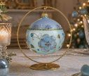 Voir la slide Boule Noël verre soufflé bleu ciel fleurs peinte main 60 cristaux Preciosa lianes dorées Ø12cm - Lilosquare