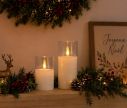 Voir la slide Bougie LED cire blanche dans verre cylindrique transparent flamme LED timer 5h Ø7,5cm H10cm - Lilosquare