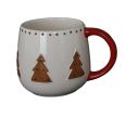 Voir la slide Mug Noël céramique blanc arrondi sapins pain d'épices décor points rouges anse rouge 320ml - Lilosquare