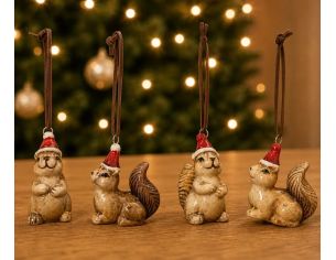 Set de 4 suspensions écureuils en céramique avec bonnet de Noël rouge H6cm - Lilosquare